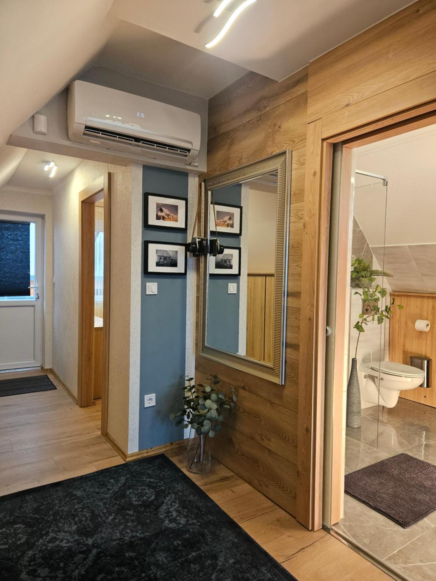 Otium Wellness Apartmanház Balatonakarattya Exterior foto